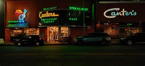 Canter's, Fairfax, Los Angeles : r/neoncities