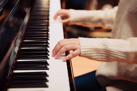 4 Ways To Improve Piano Playing Music Universe