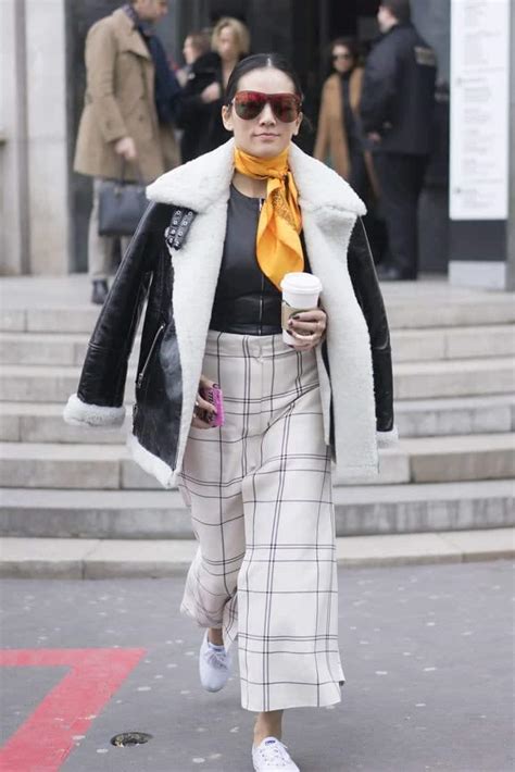 Women Outfits with Shearling Coats-19 Ways to Wear Stylishly