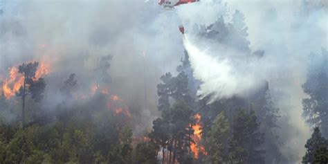 Der Waldbrand Auf Teneriffa Breitet Sich Aus