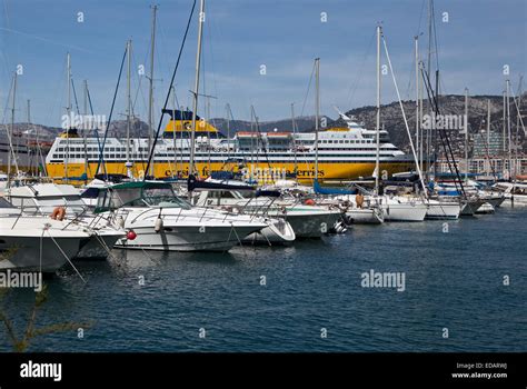 The port of Toulon (Var,France Stock Photo - Alamy