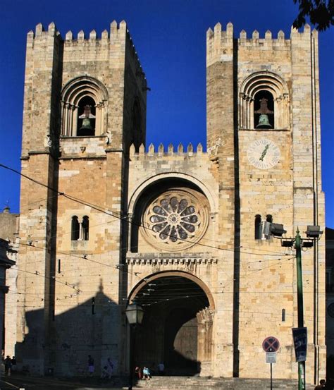 Lisbon Cathedral Alfama Lisbon Churches Portugal Travel Guide