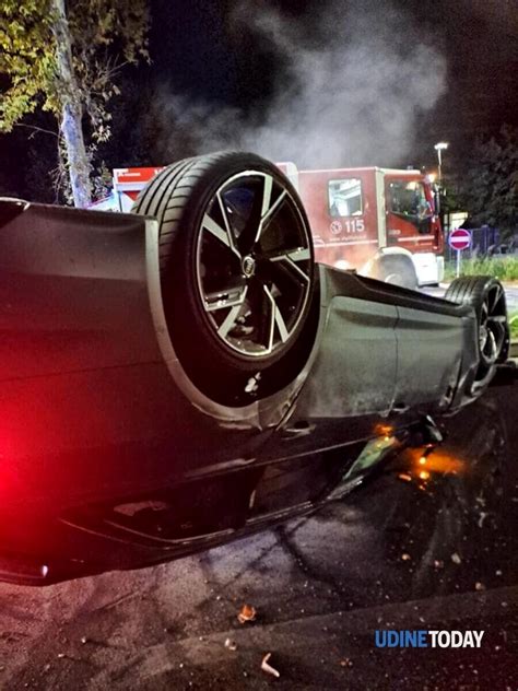 Udine Incidente Stradale Per Il Calciatore Walace Foto UdineToday