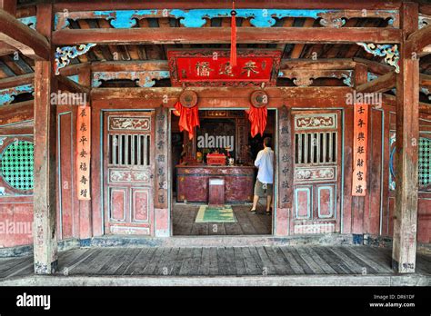 Pont Couvert Japonais Chua Cau Ou Lai Vien Kieu Banque De Photographies