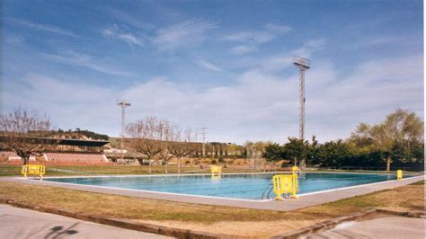 Mor Una Nena De Quatre Anys Ofegada En Una Piscina De Granollers