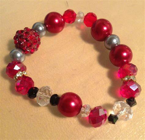 Red Stretch Bracelet With Crystals And Pearls Beaded Bracelets