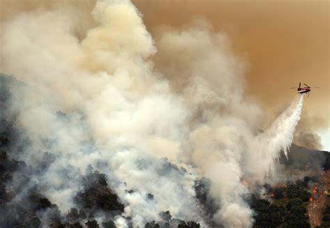 California Wildfires Latest Santa Barbara County Fire Grows To Over