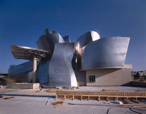 Guggenheim Museum Bilbao Architecture Analysis Retail Micoope Gt