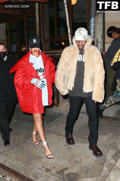 Rihanna Sexy Seen Showing Off Her Hot Legs In Brooklyn Aznude