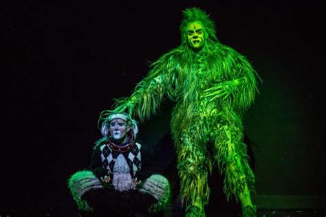 Broadway production of 'Grinch' musical at Saenger was fun | Arts ...