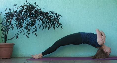 My Yoga Blog: Setu bandhasana