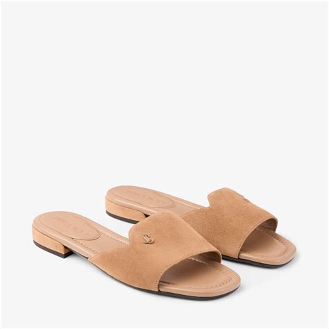 Dina Flat | Flache Schuhe aus Wildleder in Toffee | JIMMY CHOO