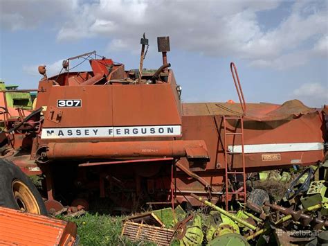 Kombainas Massey Ferguson Ardomas Dalimis Skelbiu Lt