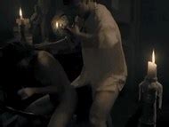 Naked Phoebe Walker In Seklusyon