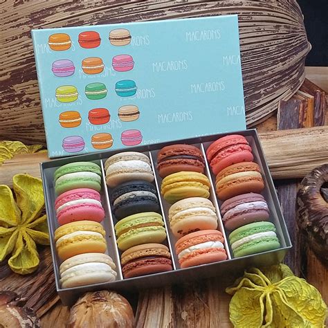 Coffret 16 macarons assortis Frédéric Lopez Chocolat Macaron