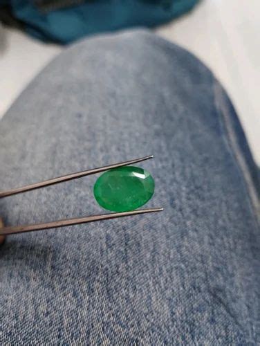 Gemstone Oval Natural Zambia Emerald Cts Carat Carat At Rs