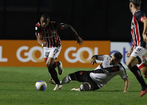 Ap S Negativa Do Santos S O Paulo Define Local Onde Vai Receber O