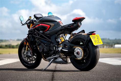 MV Agusta Rush Hyper Naked Style