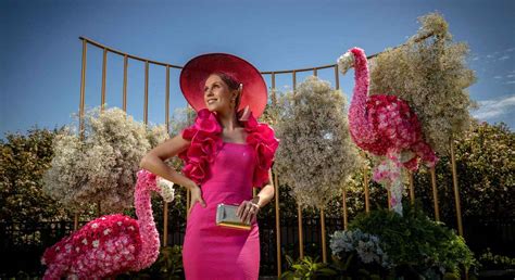 Melbourne Cup Fashion - Dresses & Hat Guide