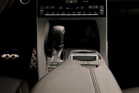 Gallery: 2019 Toyota Avalon Touring Interior photos