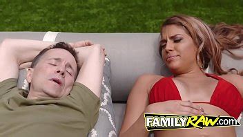 Perra Tetona Definitiva Folla Con Todos XVIDEOS