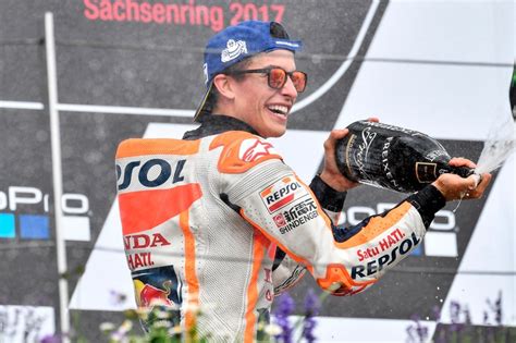 Motogp Marquez Rispetto Rossi Al