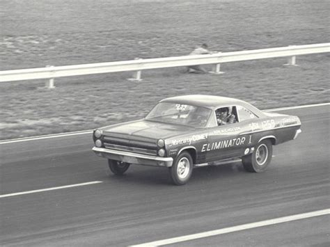 Video: Vintage Drag Racing Footage From The 1970s - Chevy Hardcore