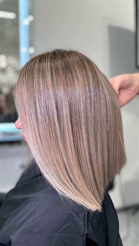 25 Trendy Mushroom Blonde Hair Colour Ideas For A Modern Look Sleek Soft Mushroom Shades En 2024