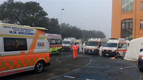 Ambulanze In Coda Al Pronto Soccorso Di Nuoro Cronache Nuoresi