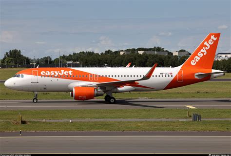 Hb Jxj Easyjet Switzerland Airbus A Wl Photo By John Robert