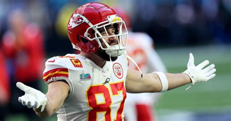 Travis Kelce hopes to play in NFL 'until the wheels fall off'