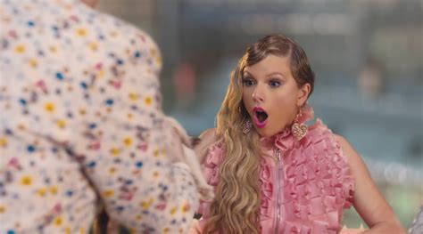 Taylor Swift Shocked Face