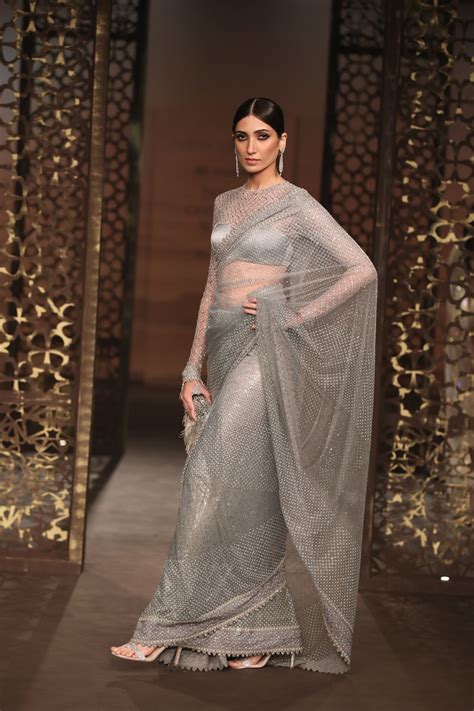 For Eternity Tarun Tahiliani’s New Bridal Couture Collection Has All The Hearts ️’s India S