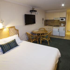 Shearwater Resort - Latrobe Council Tourism Website