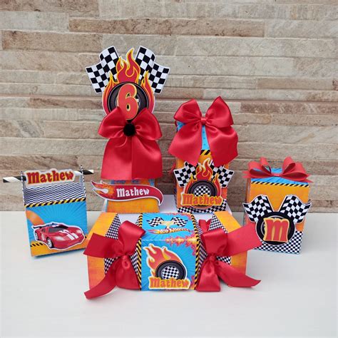 Kit Personalizados Hot Wheels 30 Peças Elo7