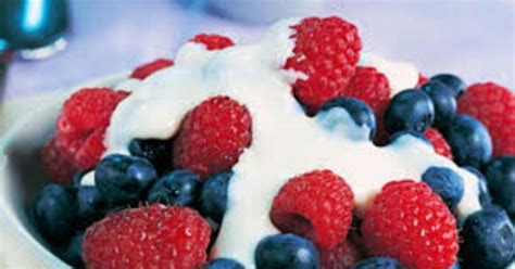 BERRIES AND CREAM I BERRIES AND CREAM RECIPE