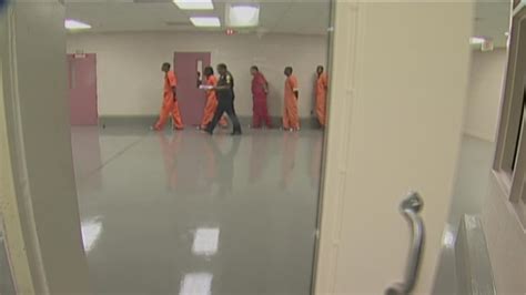 Detainee testifies in Victor Hill's trial | 11alive.com