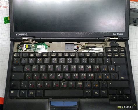 Шлейфы экрана для ноутбука Compaq evo n600c. Нет, я не дам ему умереть ...