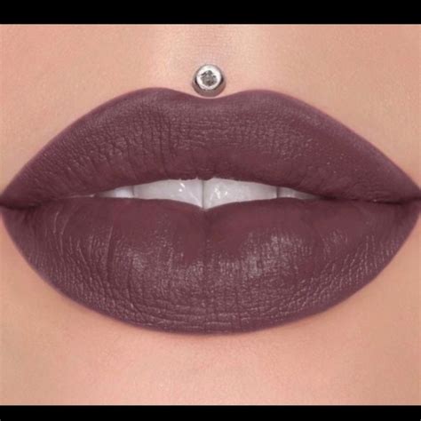 Jeffree Star Makeup Rare Jeffree Star Velvet Trap Lipstick In