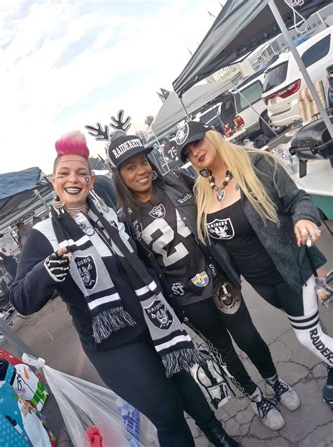 Pin By Juan Maaza On Raider Nation 4 Life 2020 Raiders Girl Oakland