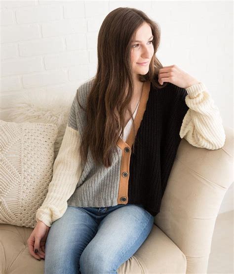 Willow And Root Color Block Cardigan Sweater Womens Sweaters In Grey