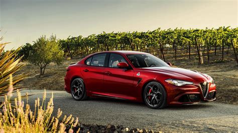 Listini Alfa Romeo Giulia Il Listino Prezzi Ufficiale Di Tutte Le