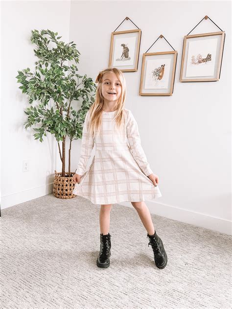 Kids Winter Fashion + Holiday Outfits — Jenn Hallak