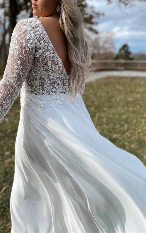 Modern Mixed Fabric Plus Size Wedding Dress With Lace And Long Sleeves