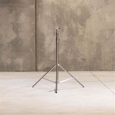 Hire Heavy Duty Light Stand - Offshoot (formerly FT Studio)