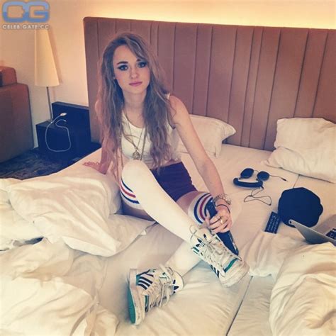 Larissa Riess Nude Pictures Photos Playboy Naked Topless Fappening