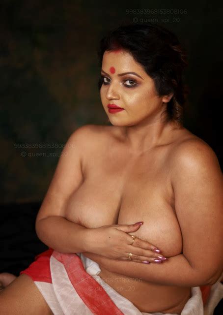 Exquisite Topless Desi Milf Bindu Aka Shilpi Das Showing Her Big Jugs