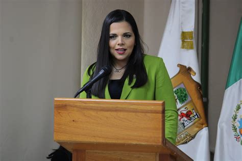 Presenta Tercer Informe De Actividades La Directora De La Facultad De