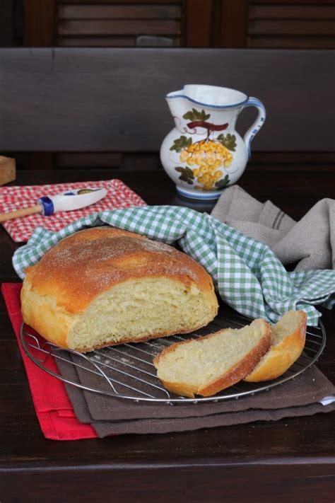 PANE PUGLIESE Ricetta Originale Pane Di Semola Rimacinata Di Grano Duro