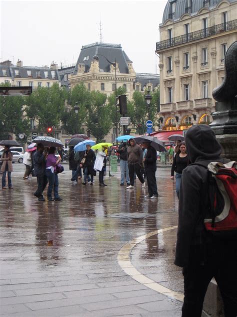 Paris in the rain | Scenes, Paris, Street view